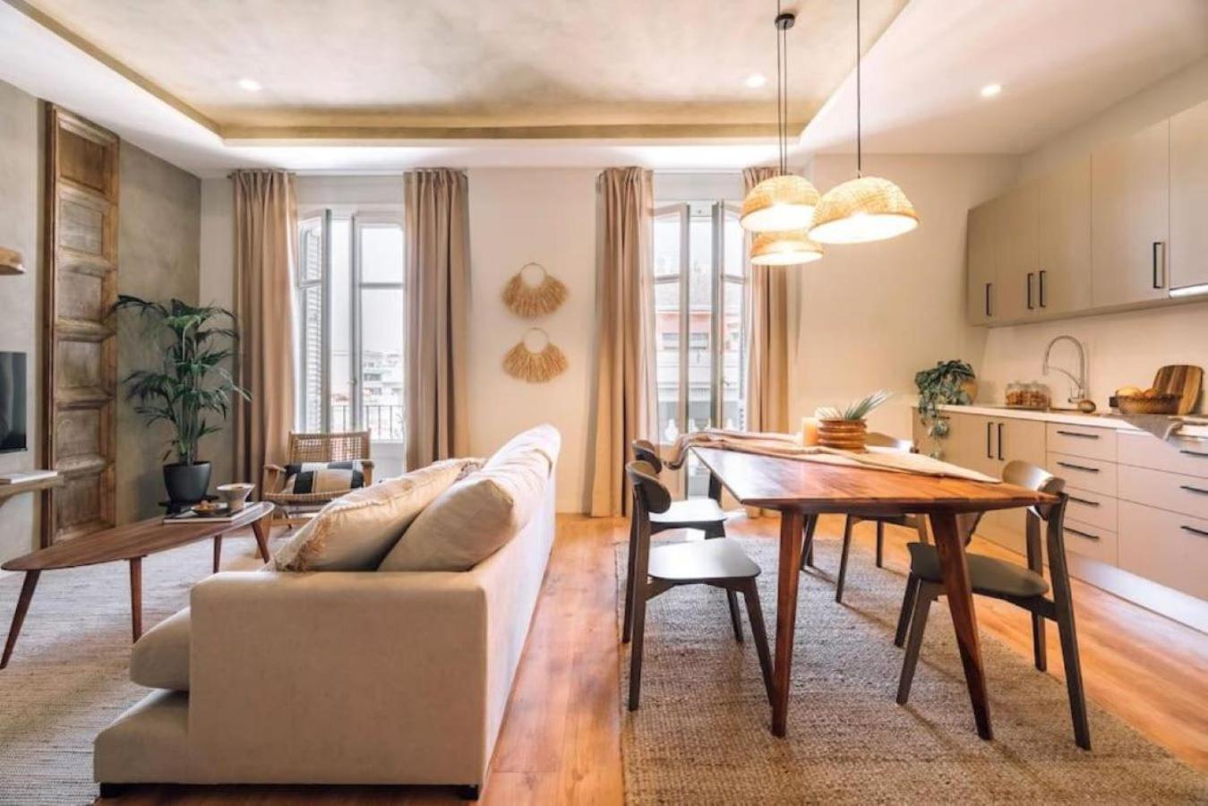 Salonga - 1 Bedroom And Balcony In Eixample Esquerra Barselona Dış mekan fotoğraf
